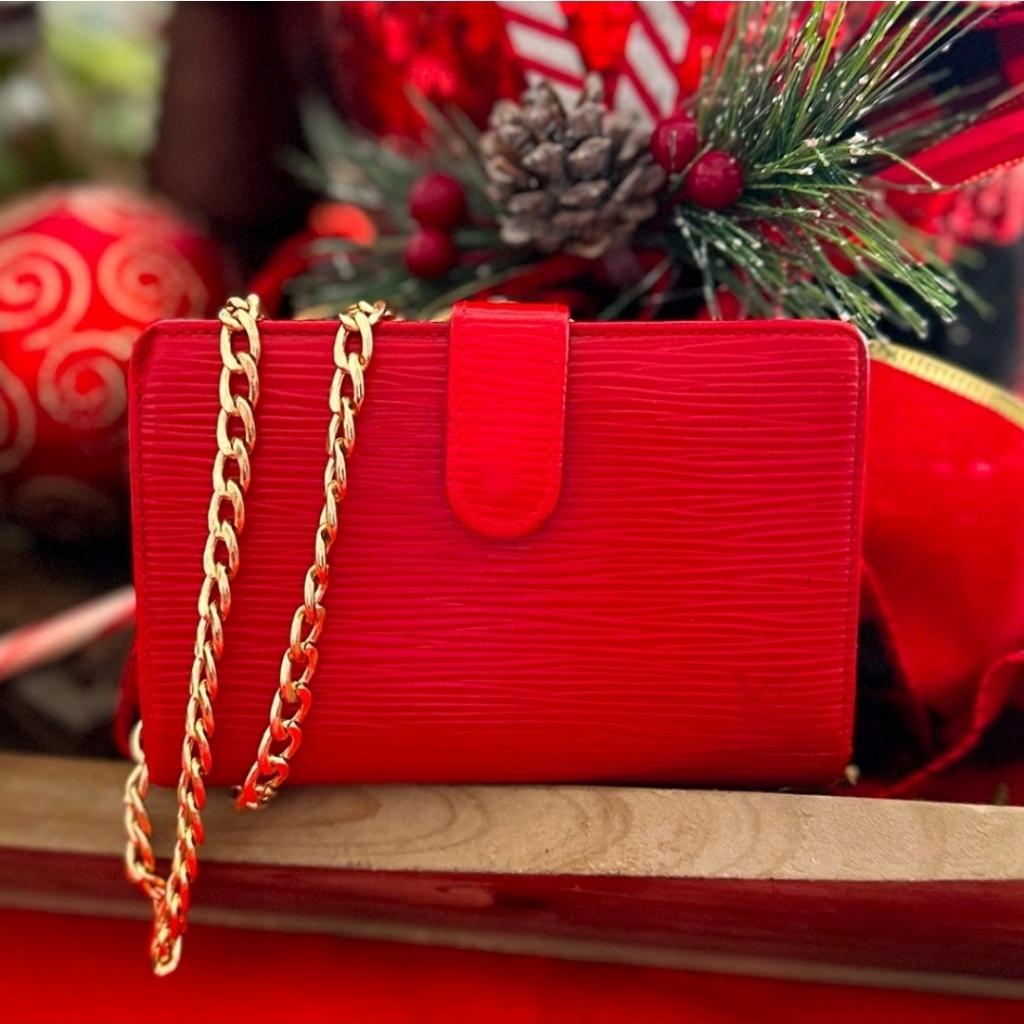 Louie Vuitton Epi Wallet